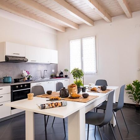 Residenza Gelsomino Desenzano del Garda Exterior foto