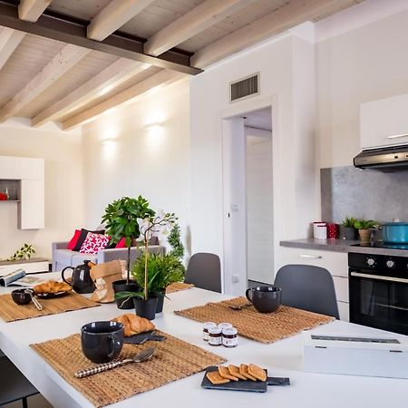 Residenza Gelsomino Desenzano del Garda Exterior foto
