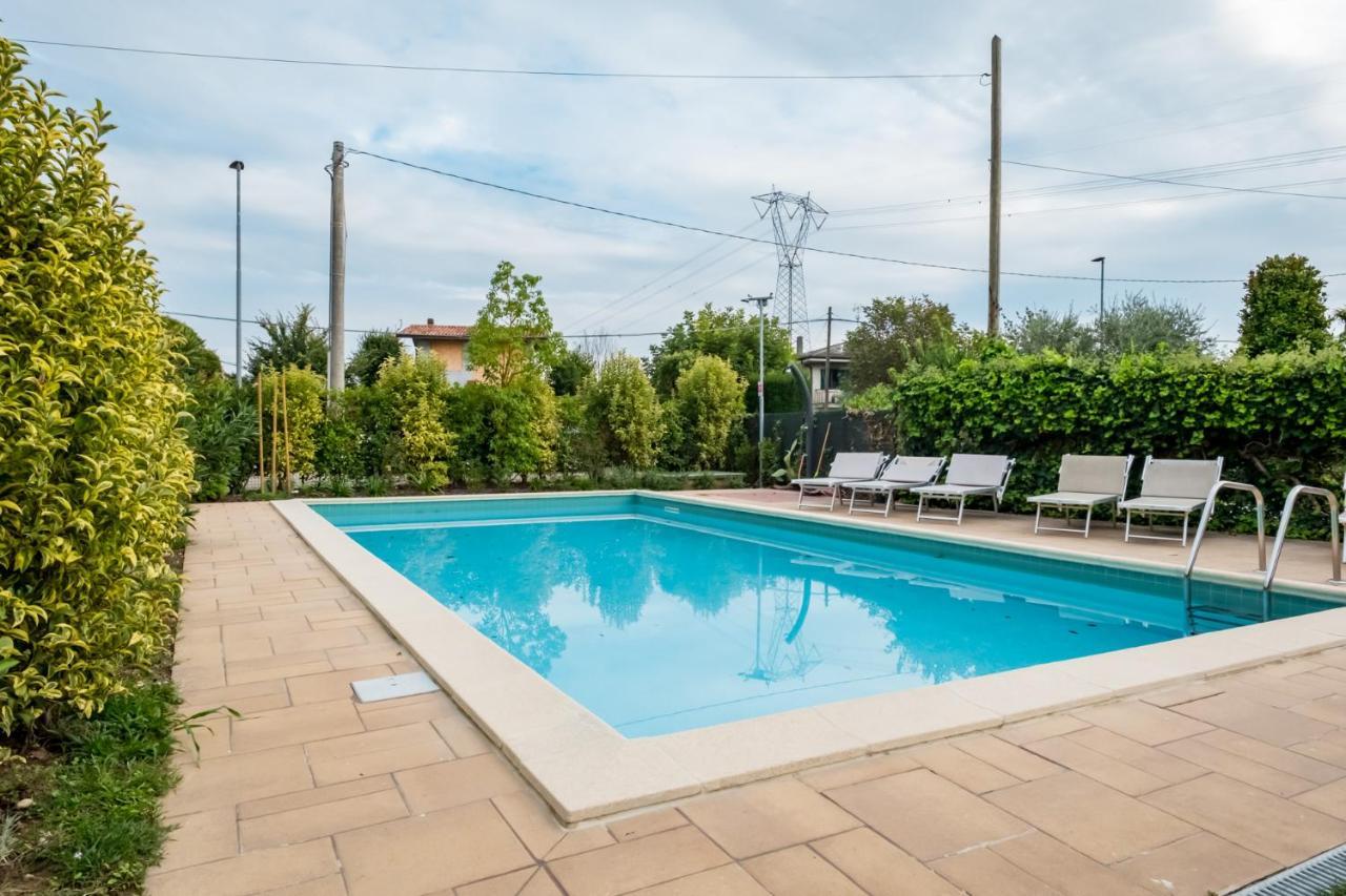 Residenza Gelsomino Desenzano del Garda Exterior foto